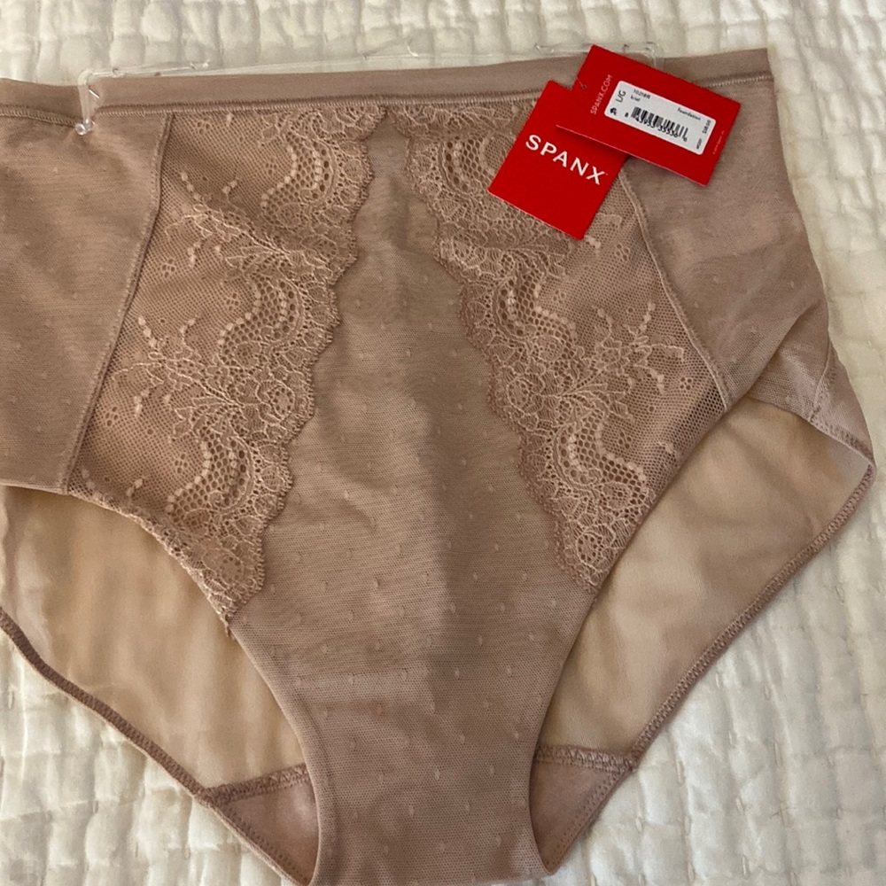 beautiful lace panty by spanx